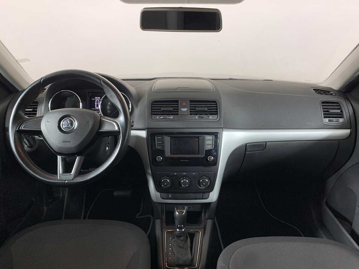 Купить Skoda Yeti с пробегом. Фото: #12