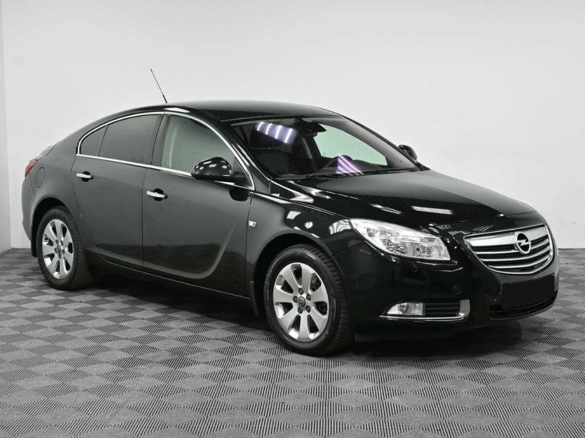 Купить Opel Insignia с пробегом. Фото: #2