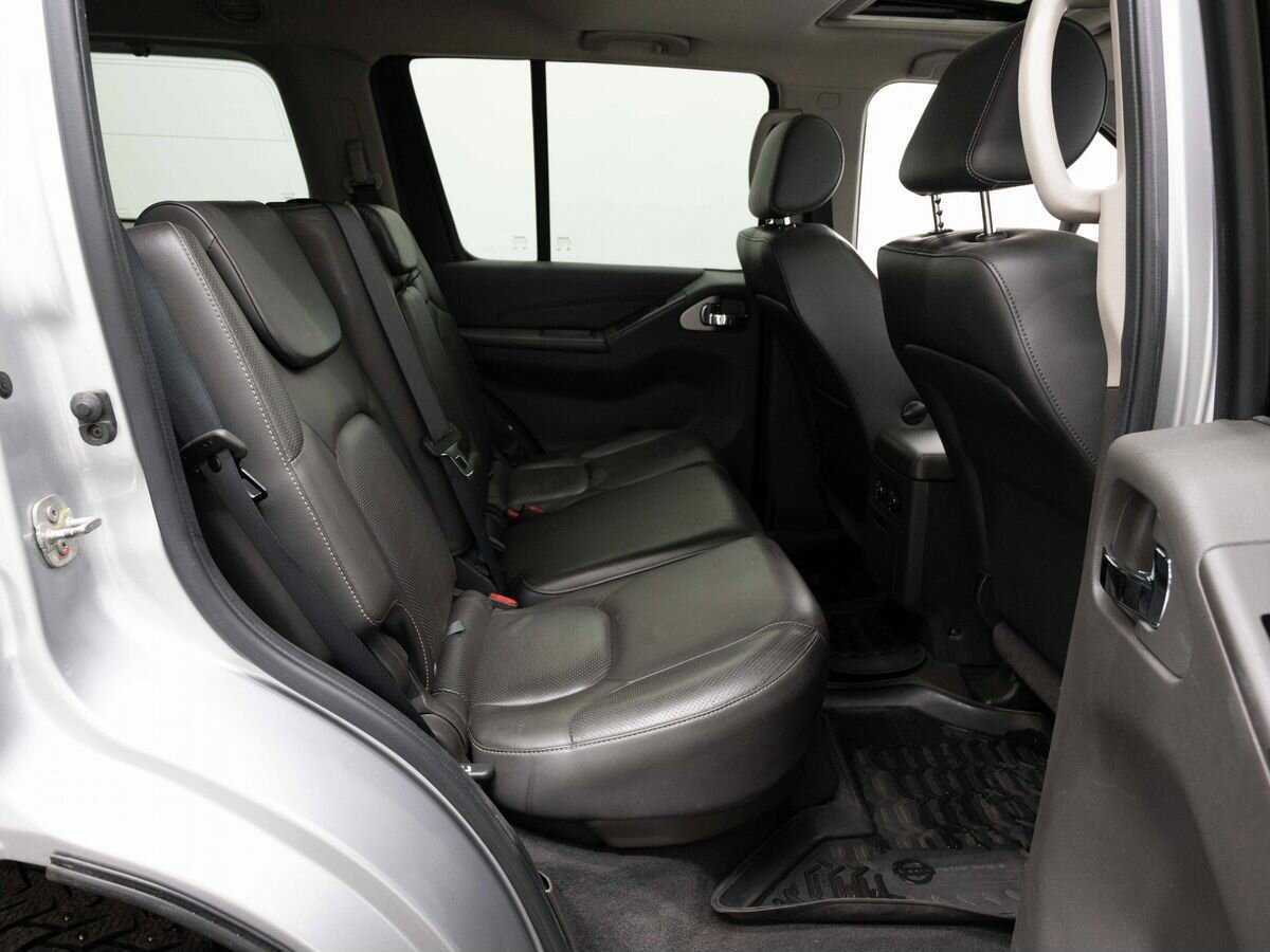 Купить Nissan Pathfinder с пробегом. Фото: #10