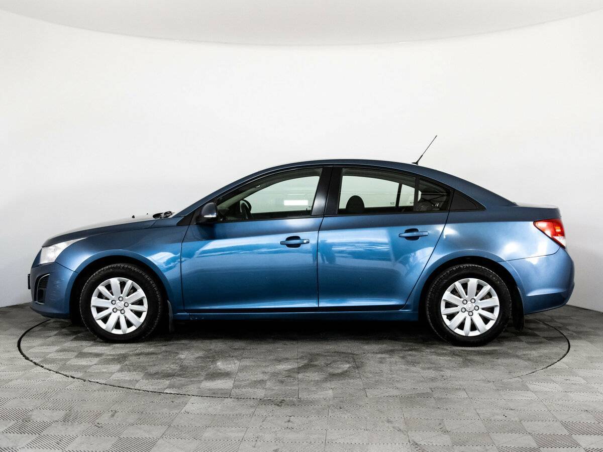 Купить Chevrolet Cruze с пробегом. Фото: #7