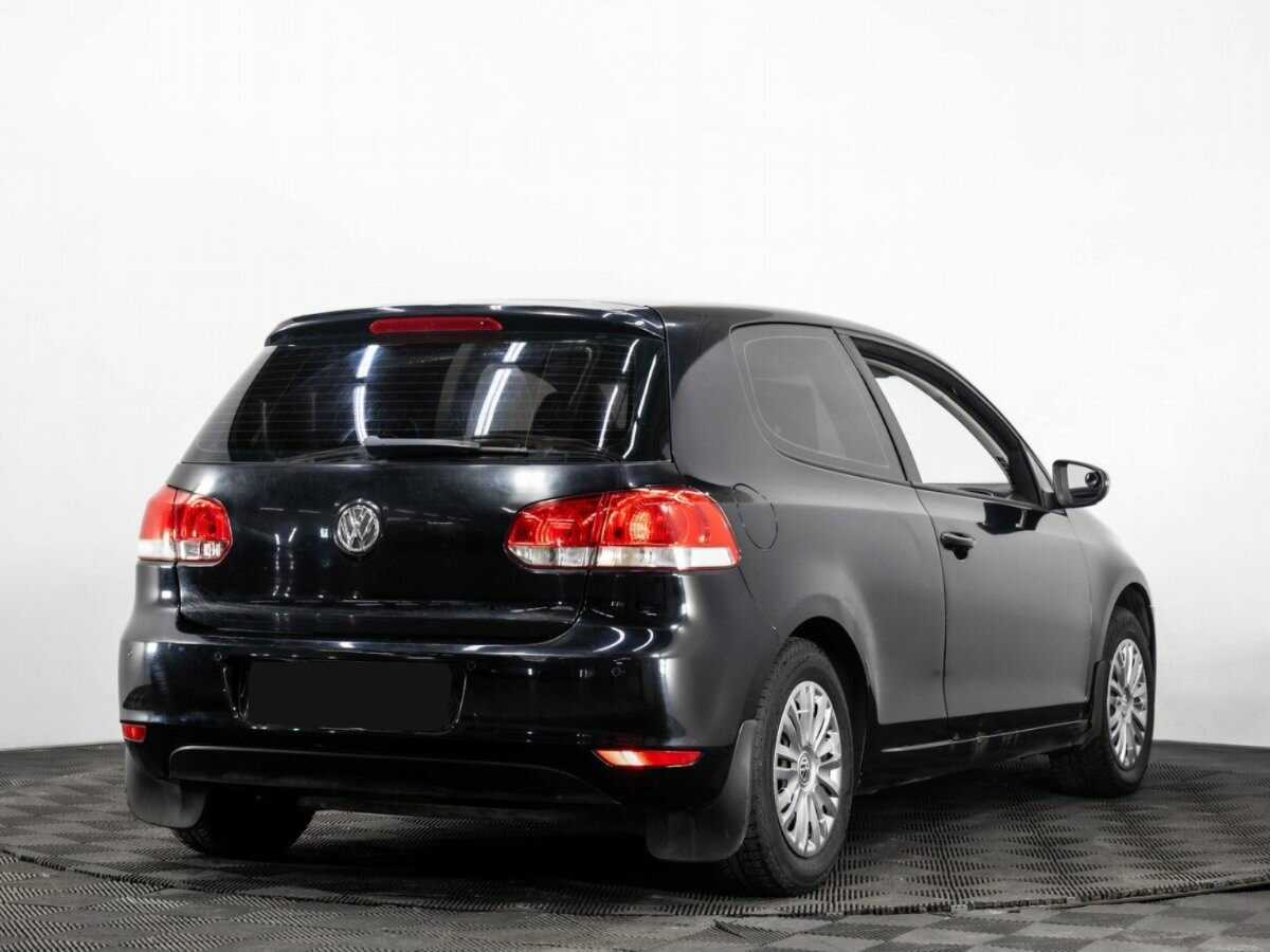 Купить Volkswagen Golf с пробегом. Фото: #3