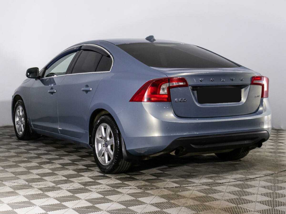 Купить Volvo S60 с пробегом. Фото: #6