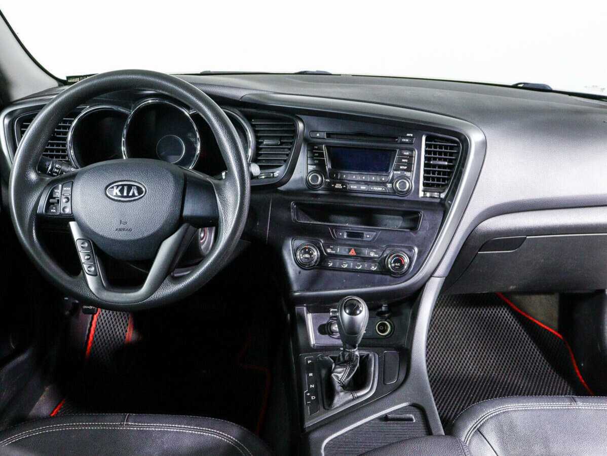 Купить Kia K5 с пробегом. Фото: #9
