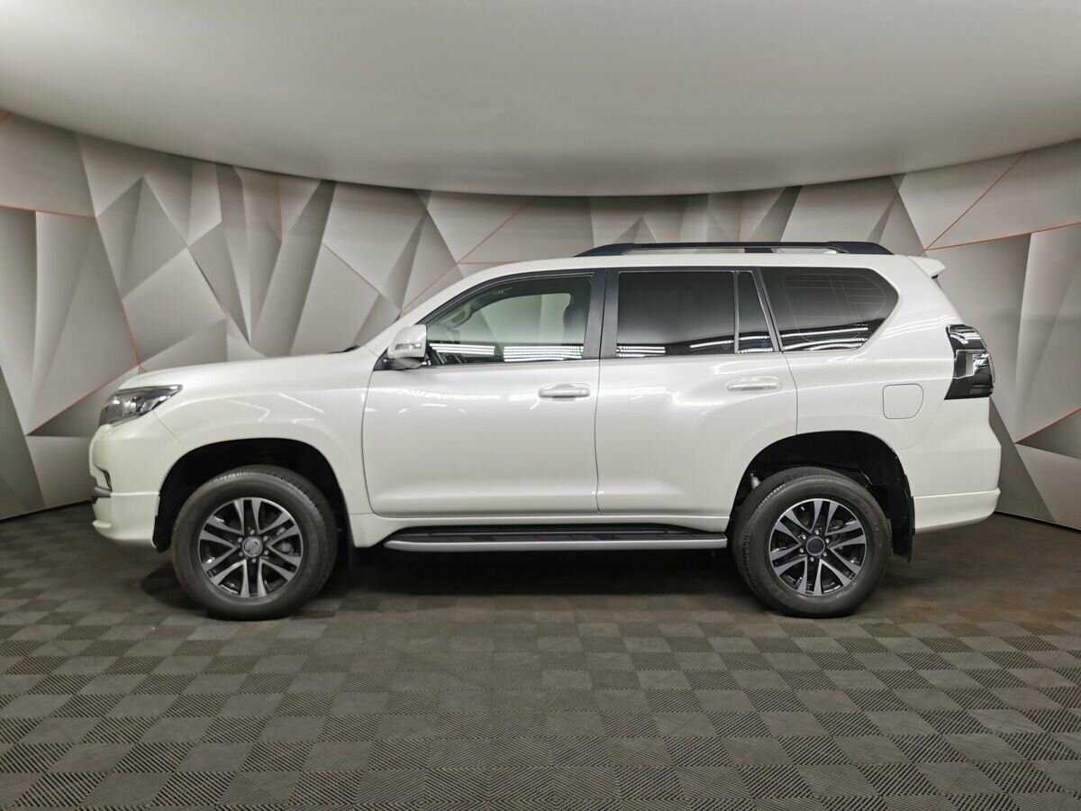 Купить Toyota Land Cruiser Prado с пробегом. Фото: #4