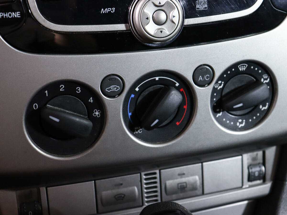 Купить Ford Focus с пробегом. Фото: #12