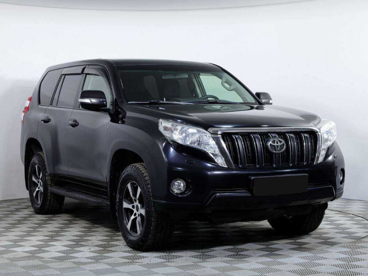 Купить Toyota Land Cruiser Prado с пробегом. Фото: #2
