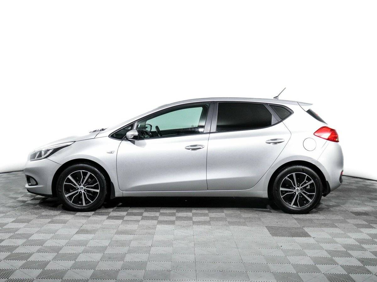 Купить Kia Ceed с пробегом. Фото: #7