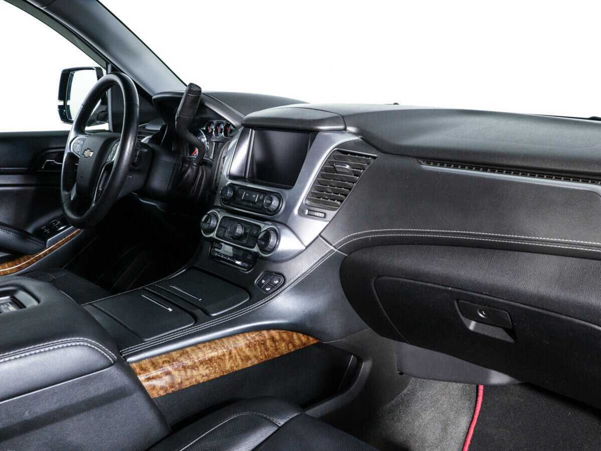 Купить Chevrolet Tahoe с пробегом. Фото: #8