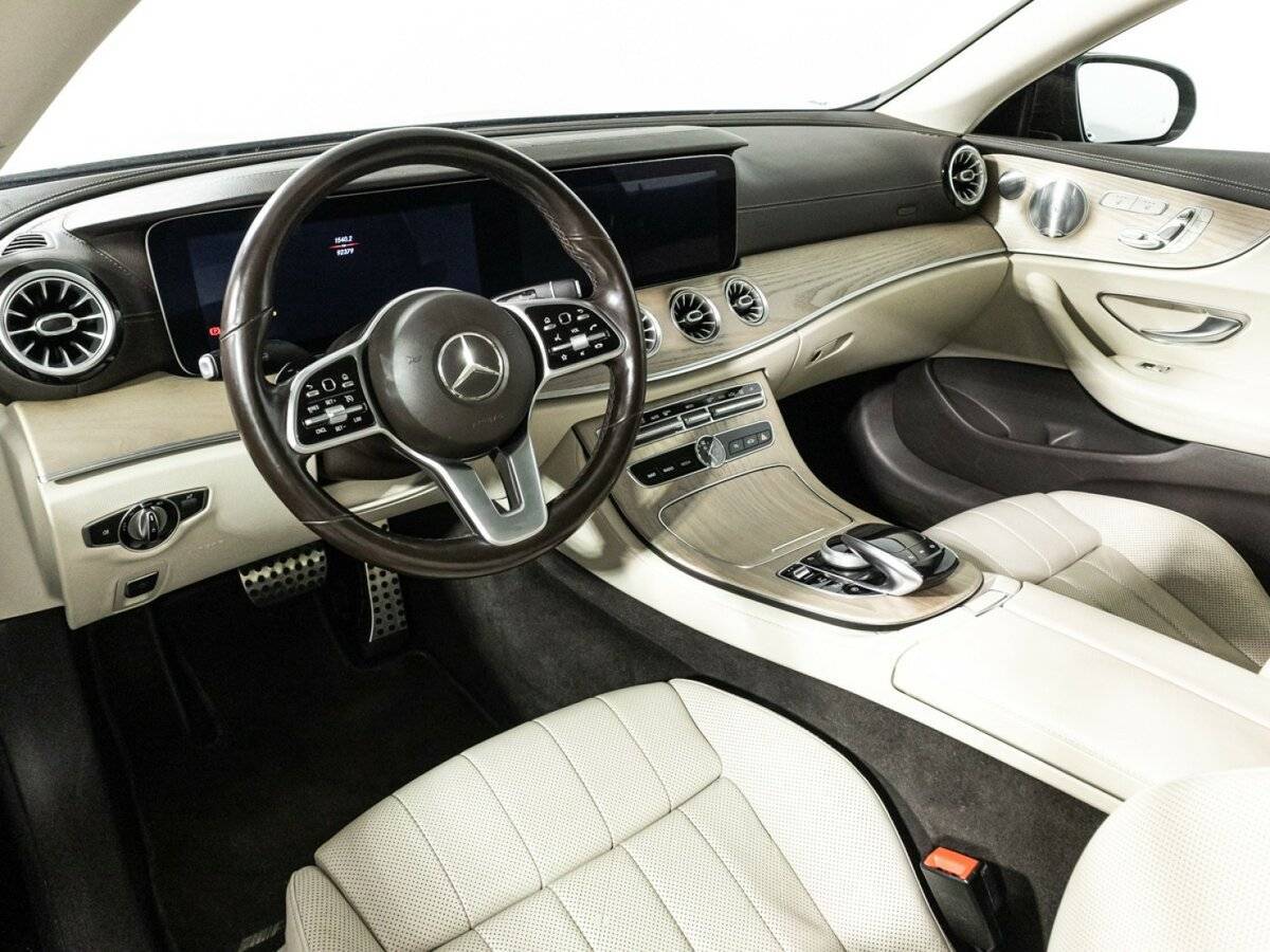 Купить Mercedes-Benz E-Класс с пробегом. Фото: #10