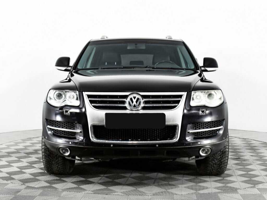 Купить Volkswagen Touareg с пробегом. Фото: #1