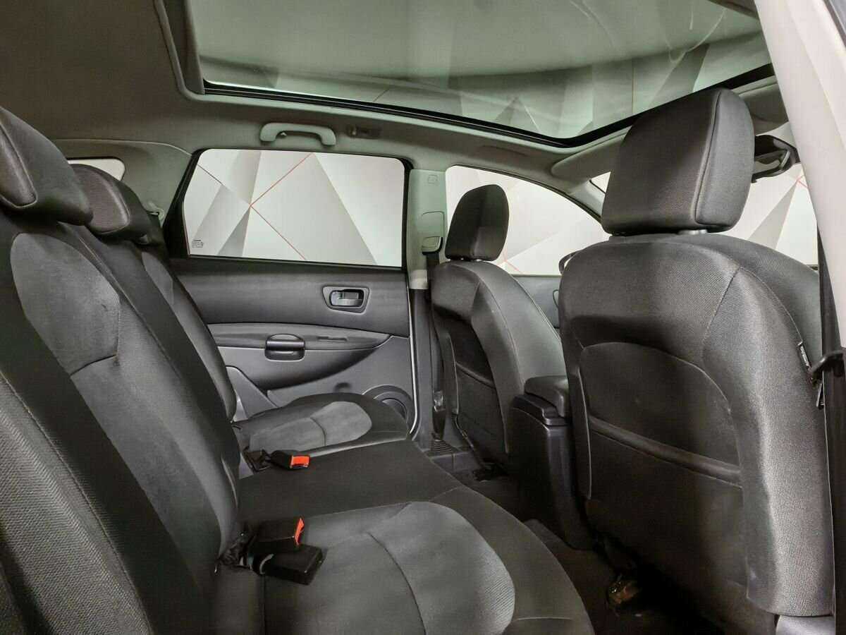 Купить Nissan Qashqai+2 с пробегом. Фото: #9