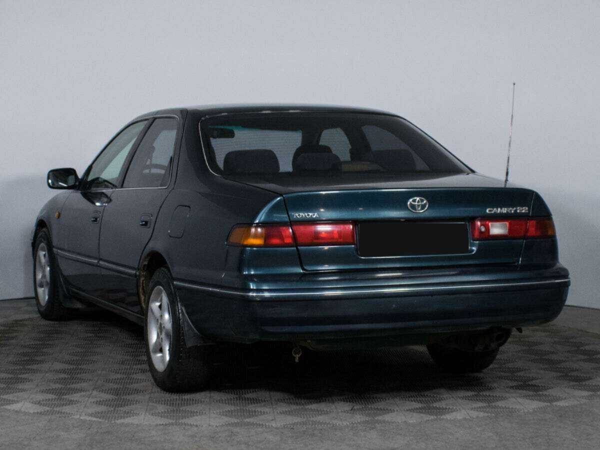 Купить Toyota Camry с пробегом. Фото: #5