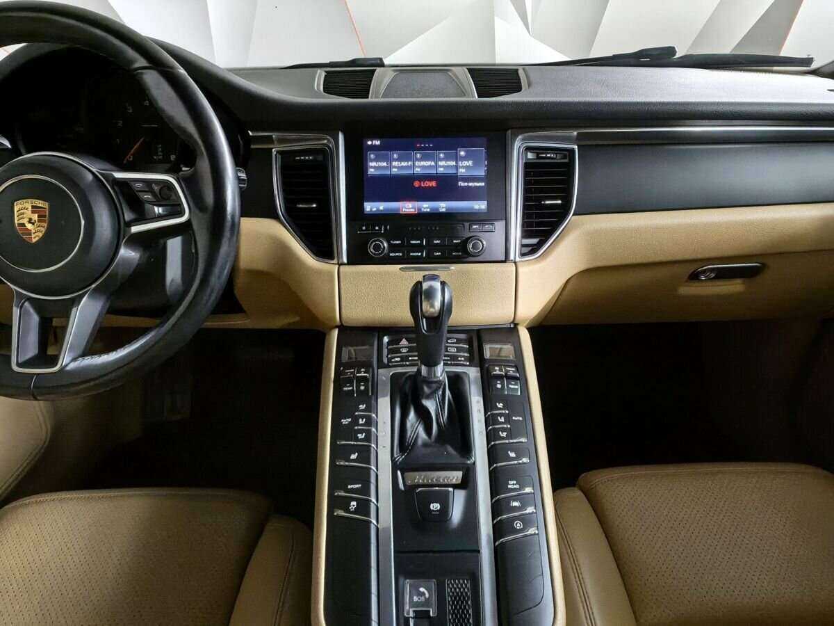Купить Porsche Macan с пробегом. Фото: #10