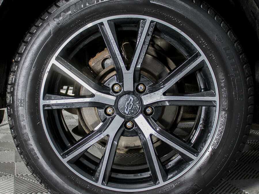 Купить Chevrolet Captiva с пробегом. Фото: #16