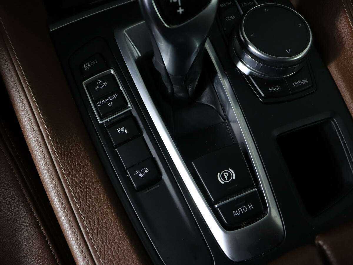 Купить BMW X6 с пробегом. Фото: #23
