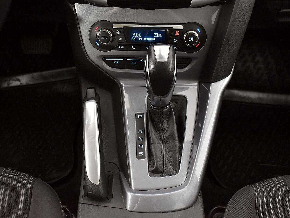 Купить Ford Focus с пробегом. Фото: #11