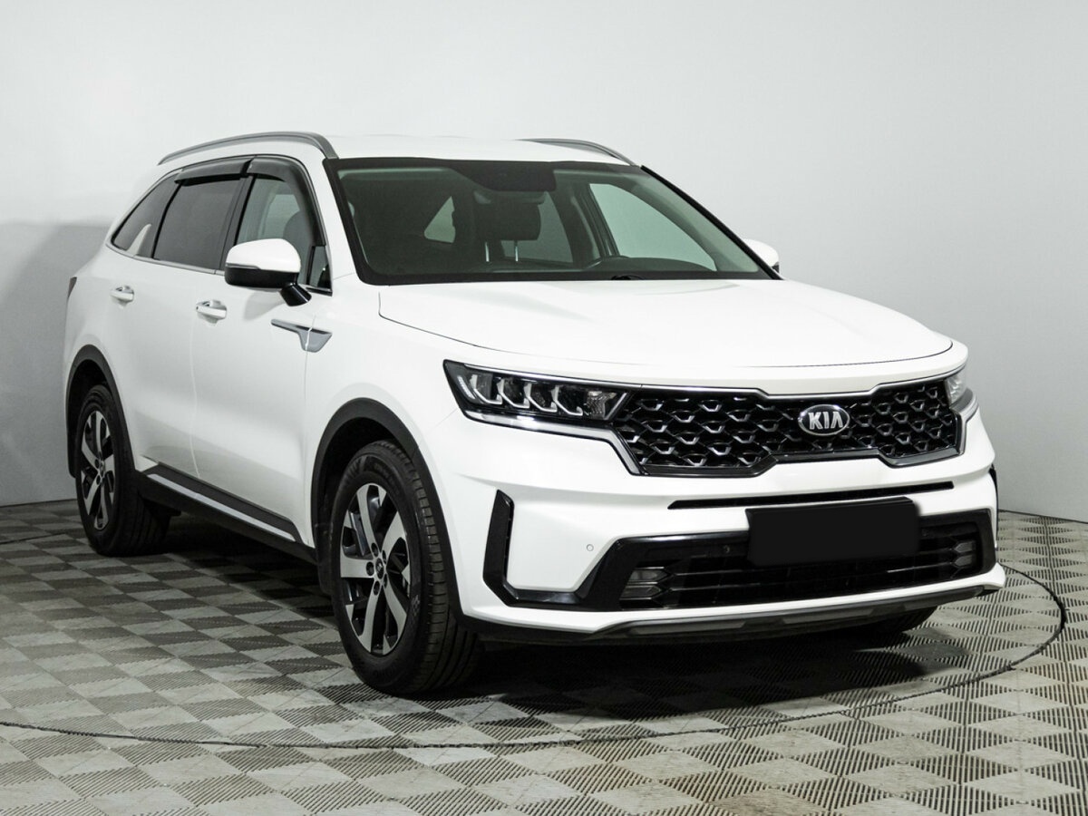 Купить Kia Sorento с пробегом. Фото: #2