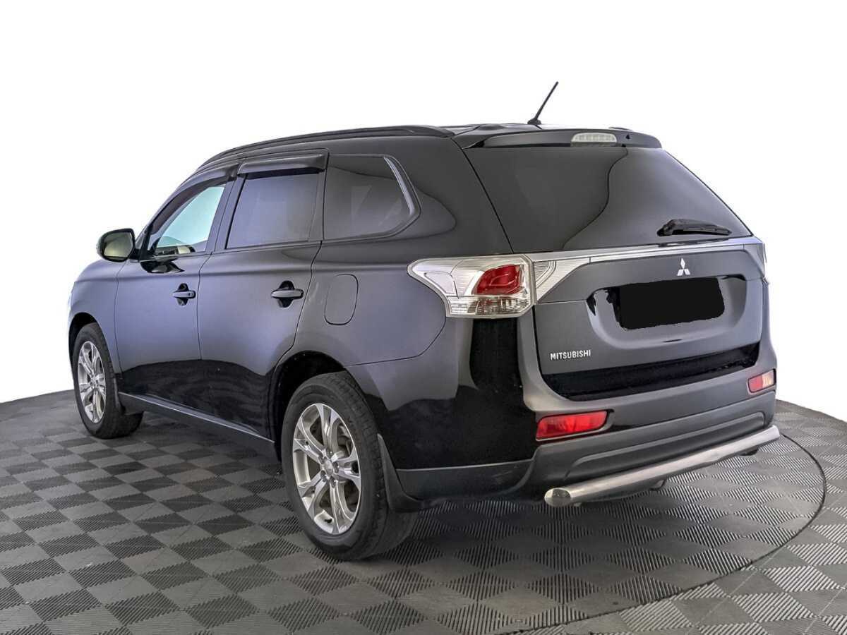 Купить Mitsubishi Outlander с пробегом. Фото: #6