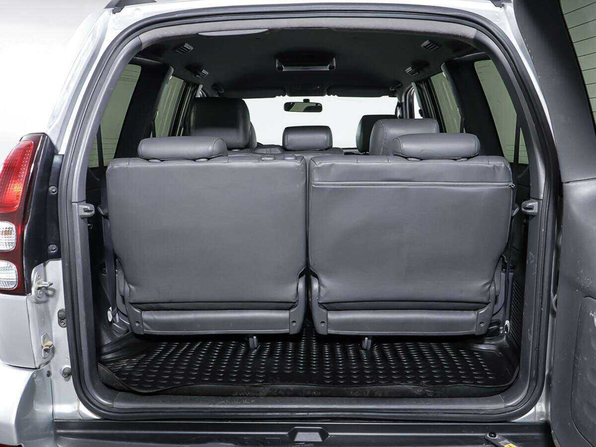 Купить Toyota Land Cruiser Prado с пробегом. Фото: #7