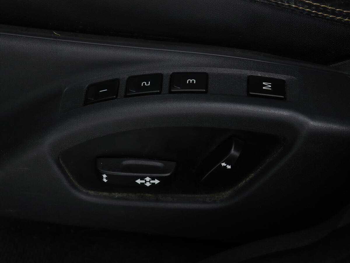 Купить Volvo XC60 с пробегом. Фото: #19
