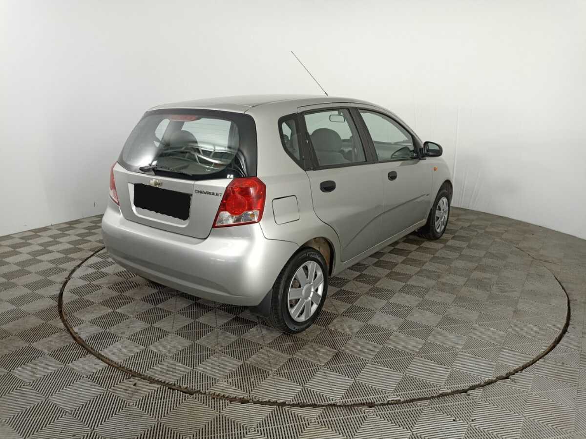 Купить Chevrolet Aveo с пробегом. Фото: #4