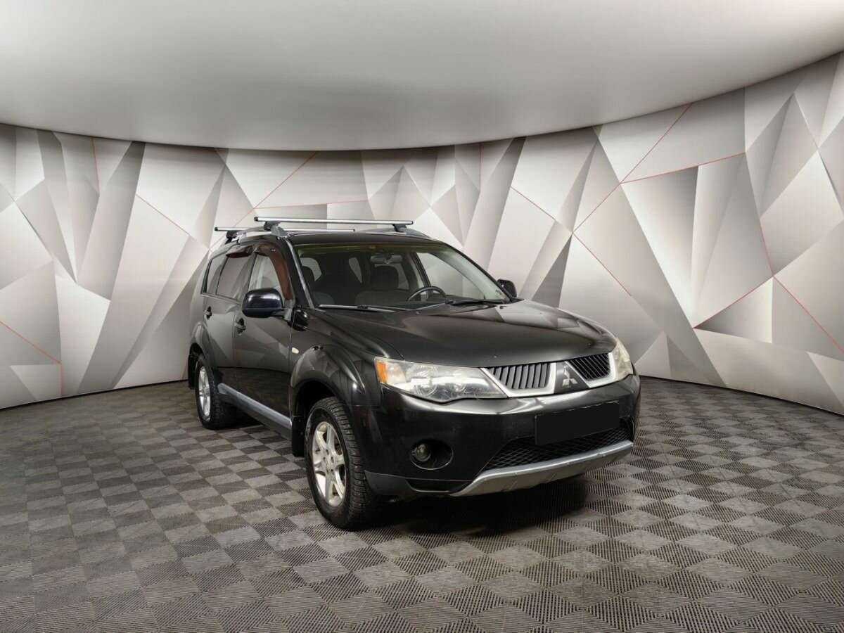 Купить Mitsubishi Outlander с пробегом. Фото: #2