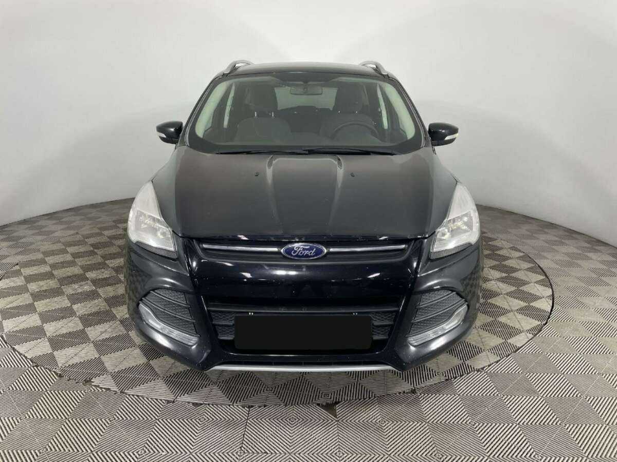 Купить Ford Kuga с пробегом. Фото: #1