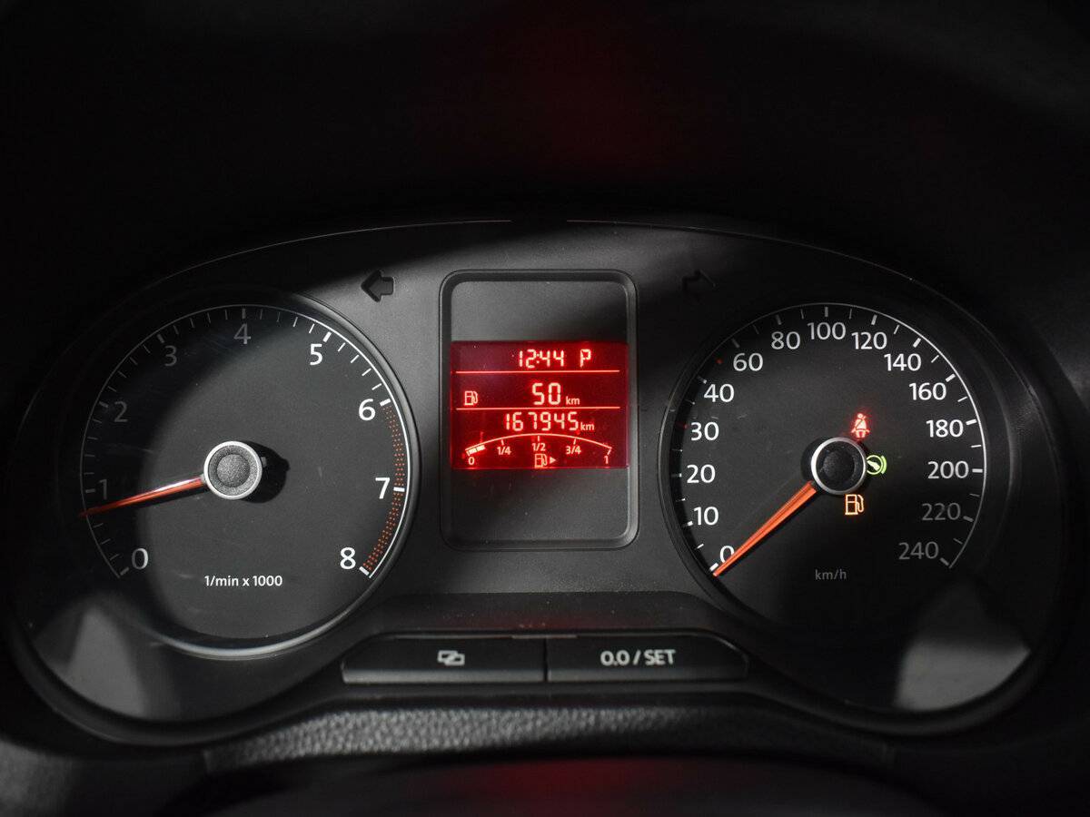 Купить Volkswagen Polo с пробегом. Фото: #12
