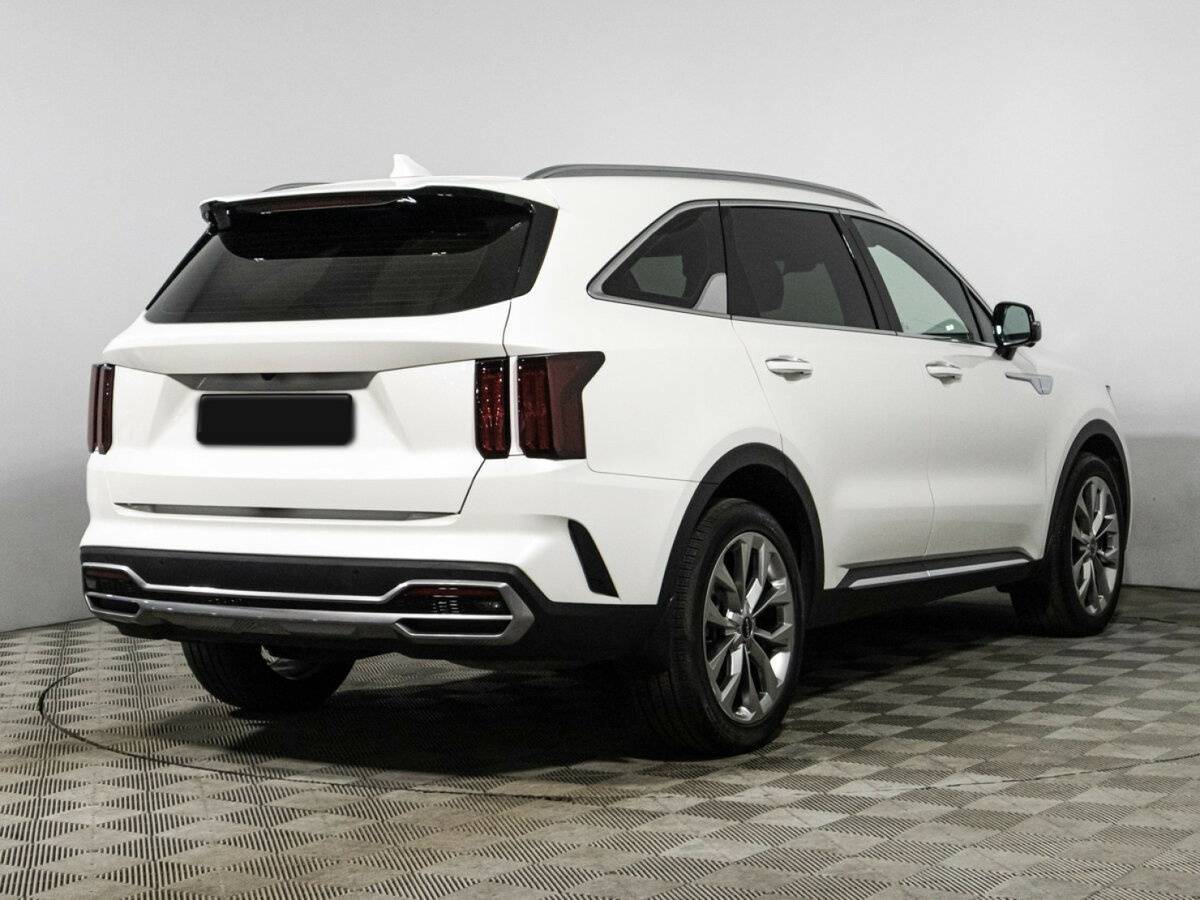 Купить Kia Sorento с пробегом. Фото: #4