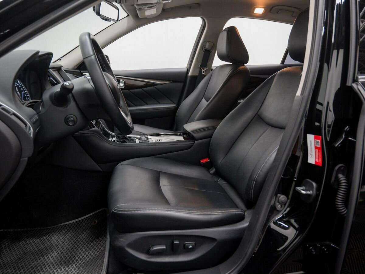 Купить Infiniti Q50 с пробегом. Фото: #15