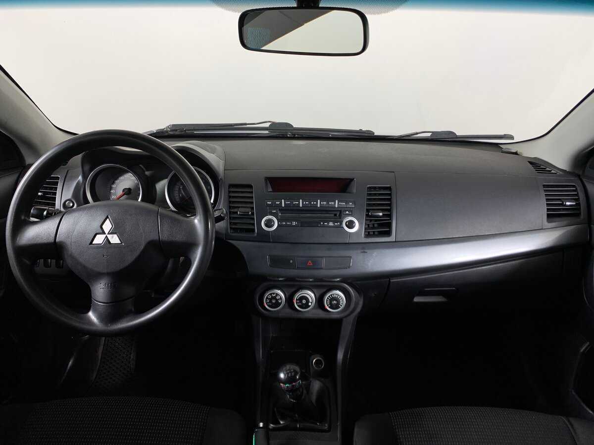 Купить Mitsubishi Lancer с пробегом. Фото: #12