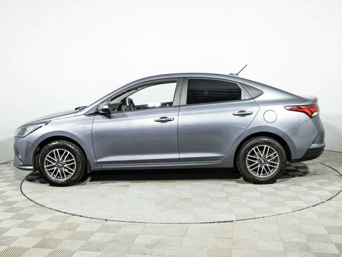Купить Hyundai Solaris с пробегом. Фото: #7