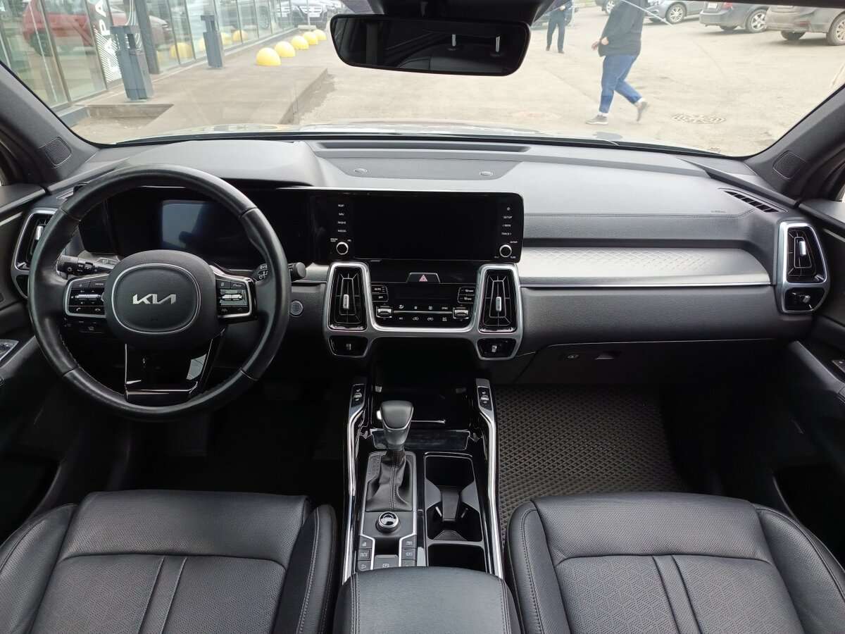 Купить Kia Sorento с пробегом. Фото: #13