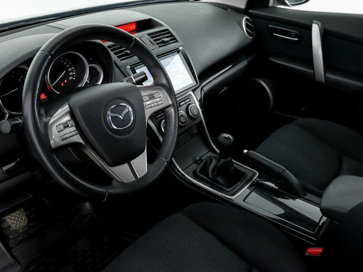 Купить Mazda 6 с пробегом. Фото: #12