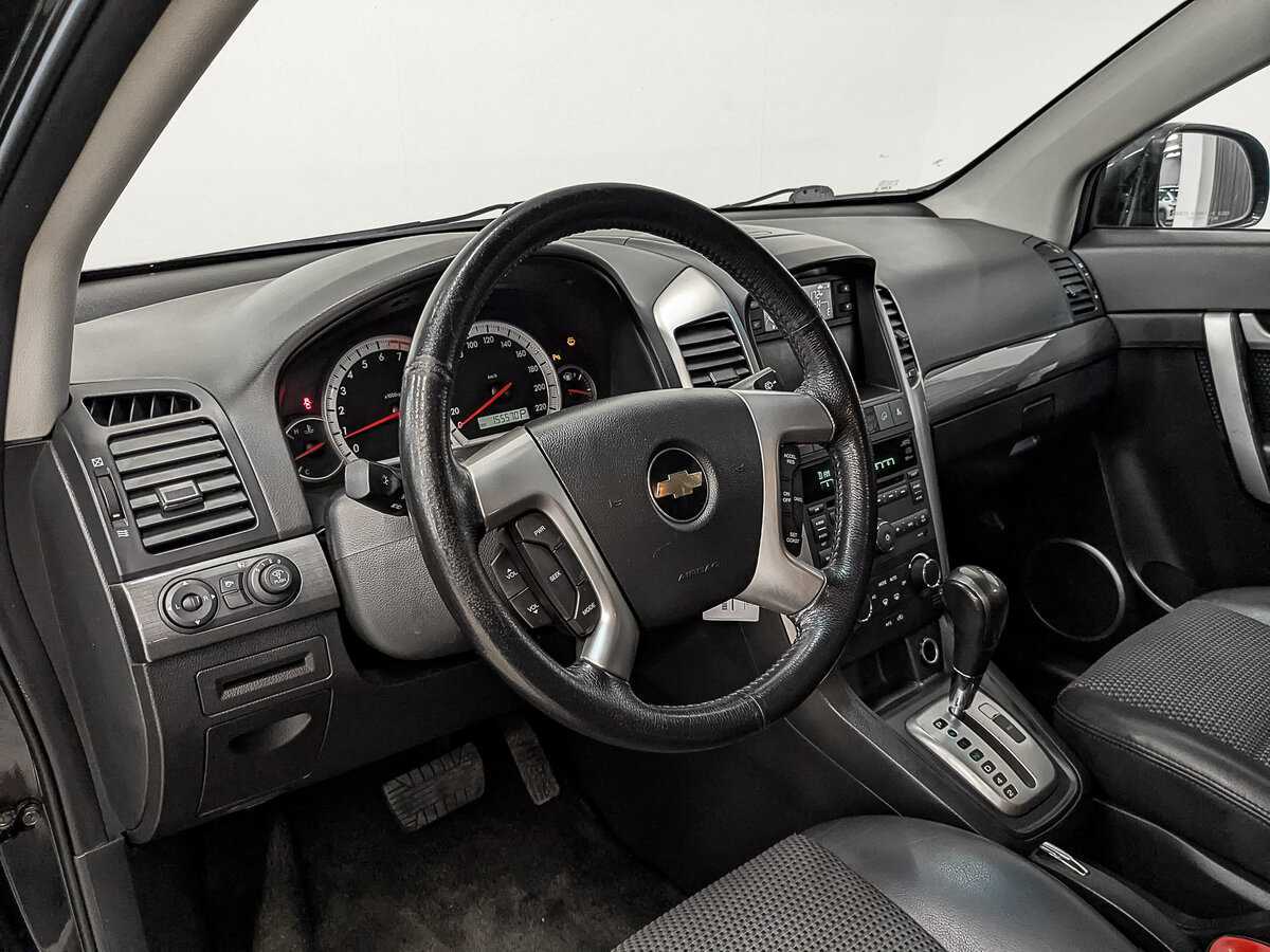 Купить Chevrolet Captiva с пробегом. Фото: #14