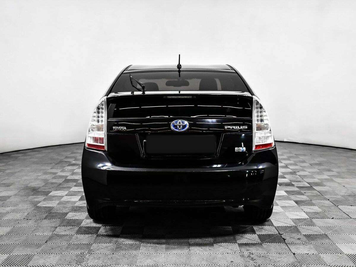Купить Toyota Prius с пробегом. Фото: #5