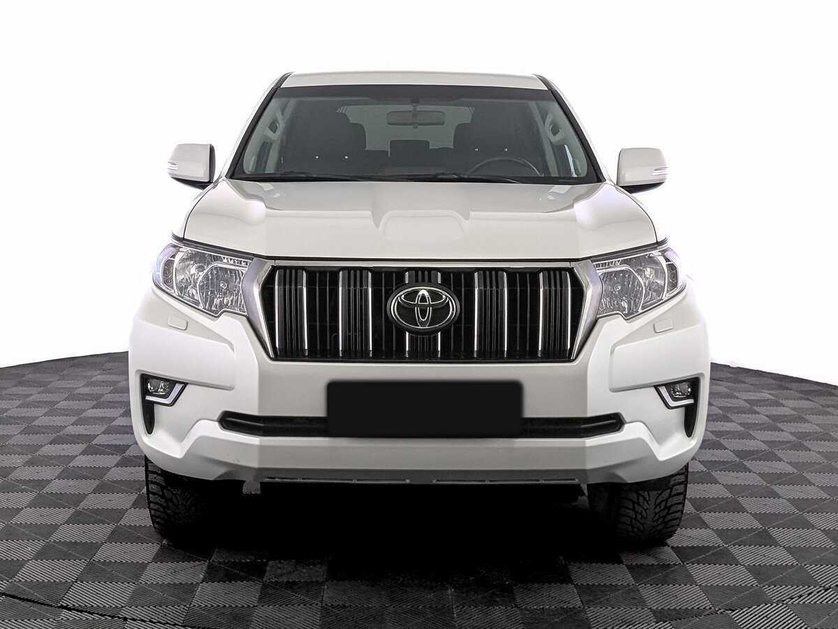 Купить Toyota Land Cruiser Prado с пробегом. Фото: #1