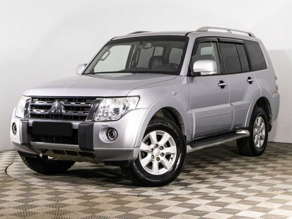 Купить Mitsubishi Pajero с пробегом. Фото: #0