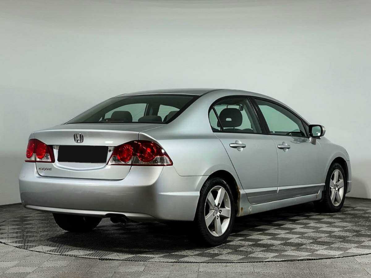 Купить Honda Civic с пробегом. Фото: #4