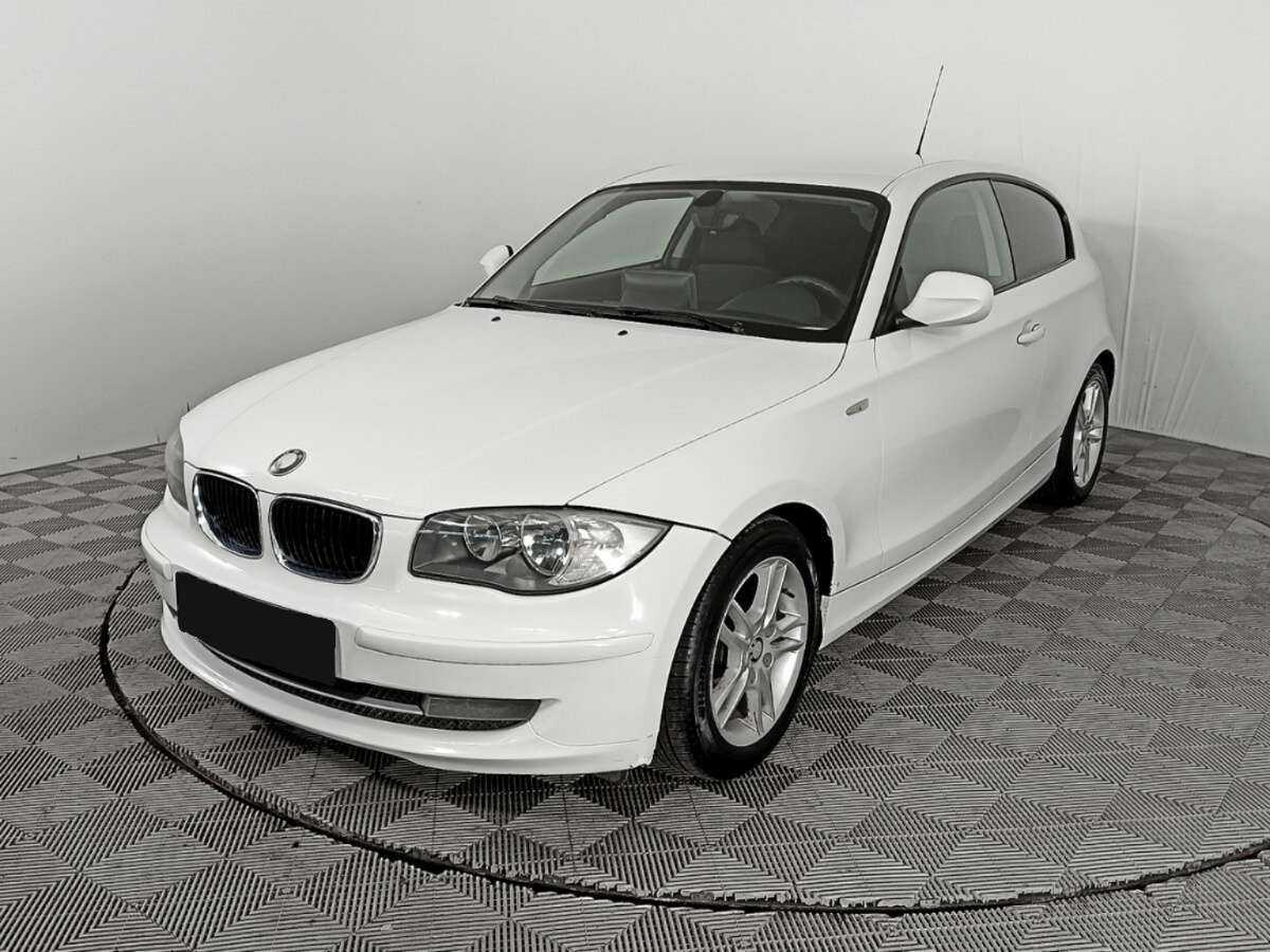 Купить BMW 1 серии с пробегом. Посмотреть фото
