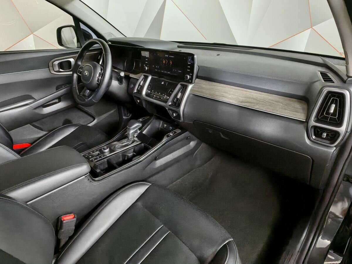 Купить Kia Sorento с пробегом. Фото: #8