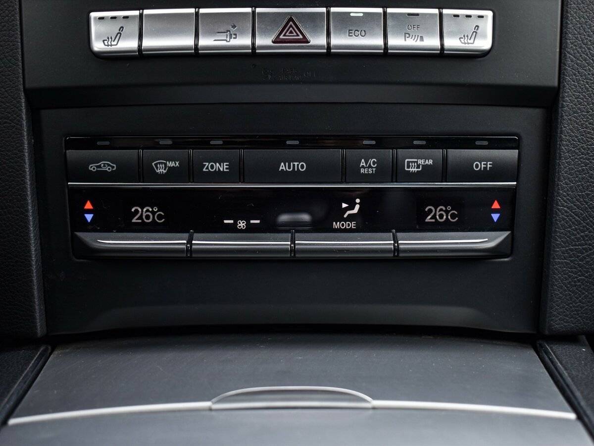Купить Mercedes-Benz E-Класс с пробегом. Фото: #12