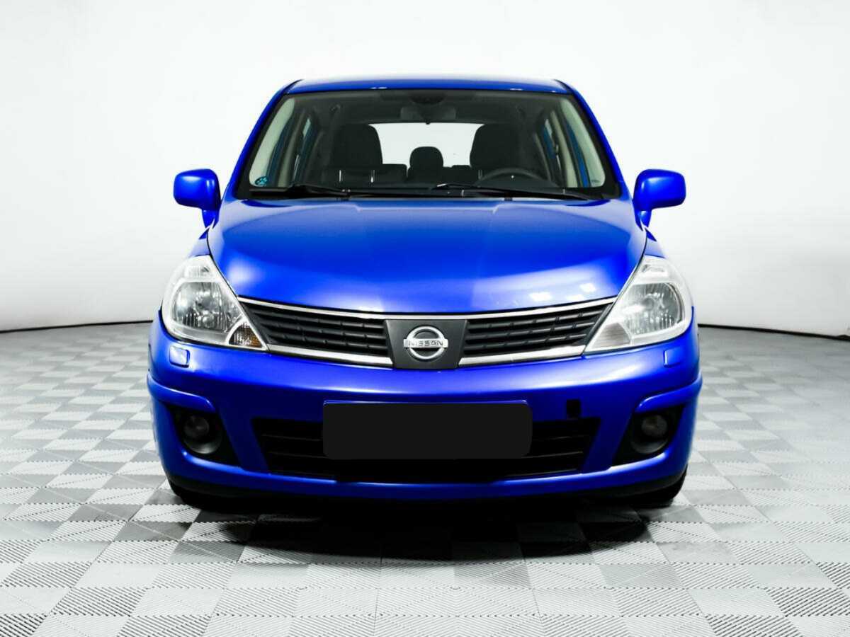 Купить Nissan Tiida с пробегом. Фото: #1