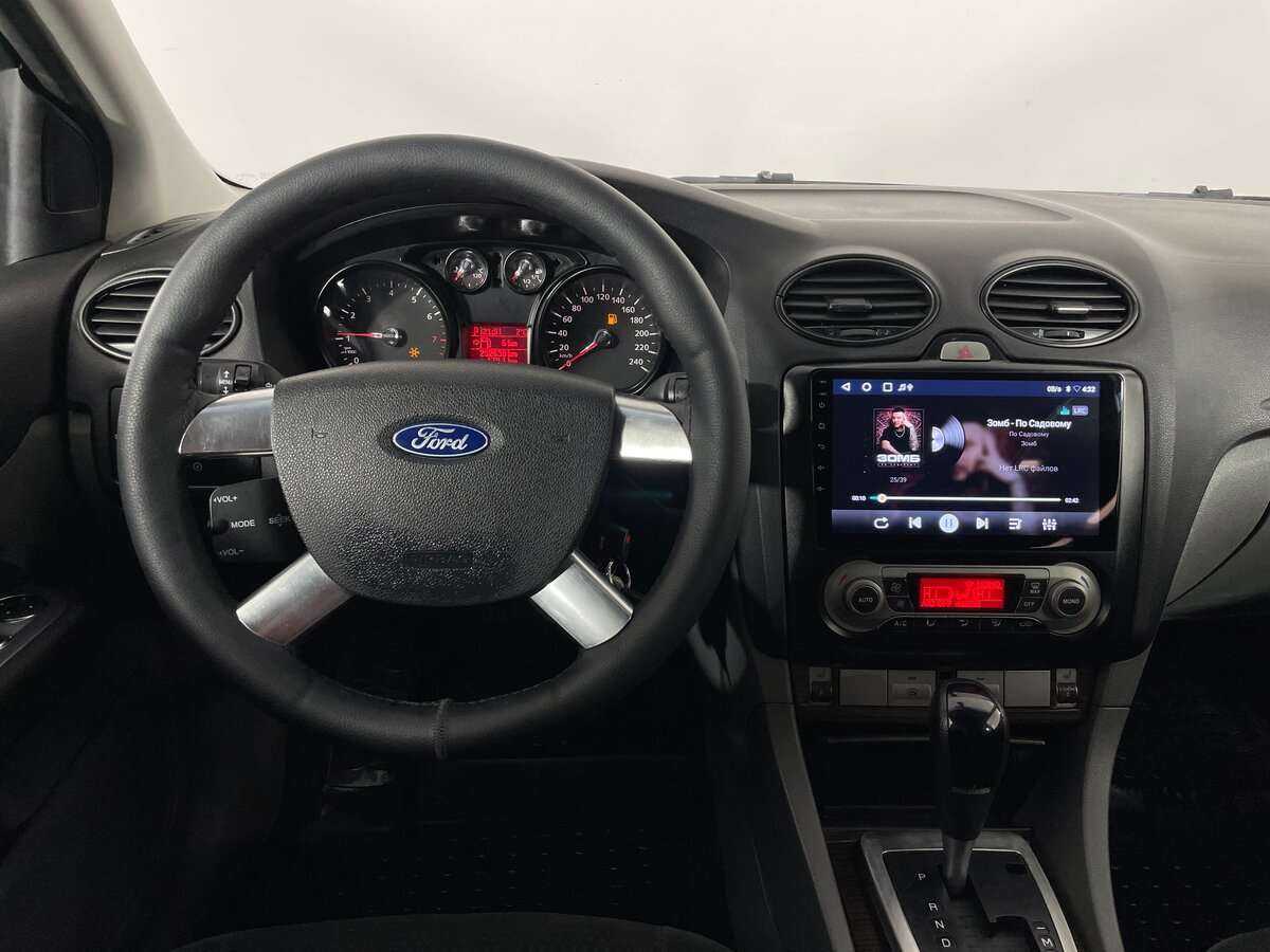 Купить Ford Focus с пробегом. Фото: #9