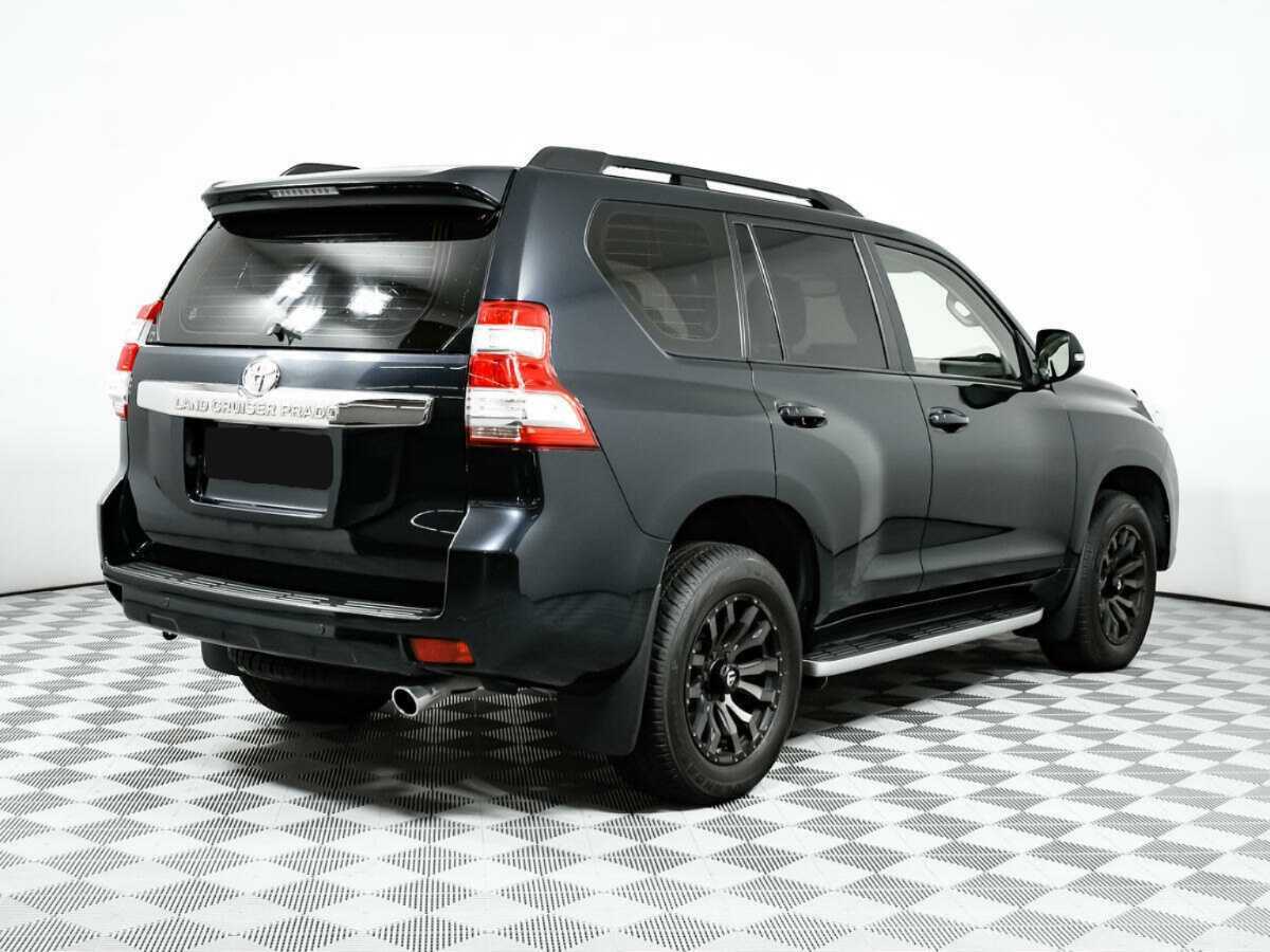 Купить Toyota Land Cruiser Prado с пробегом. Фото: #4