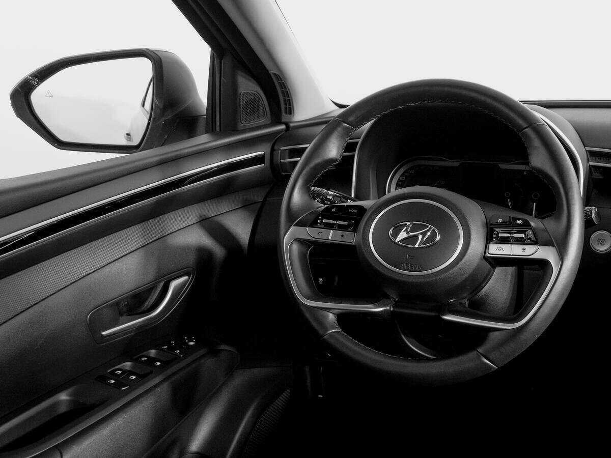 Купить Hyundai Tucson с пробегом. Фото: #13