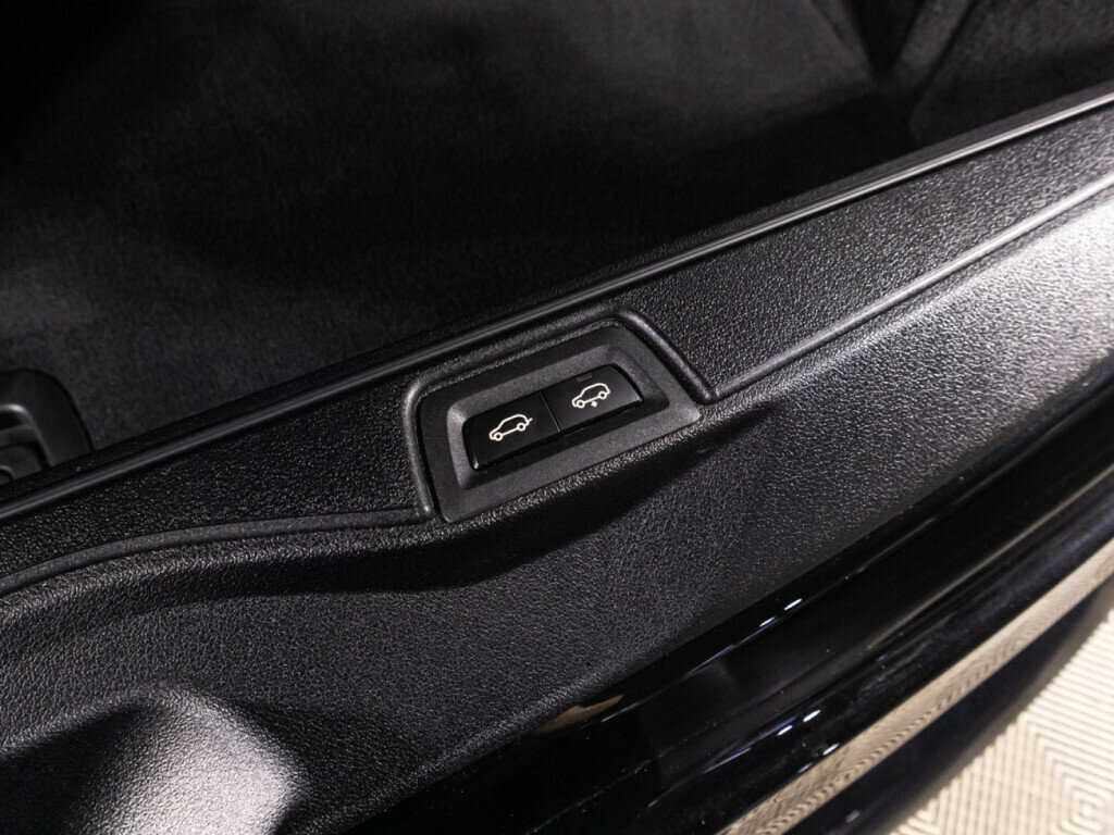Купить BMW X7 с пробегом. Фото: #16