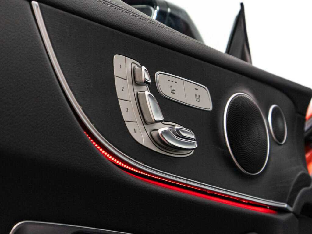 Купить Mercedes-Benz E-Класс с пробегом. Фото: #20