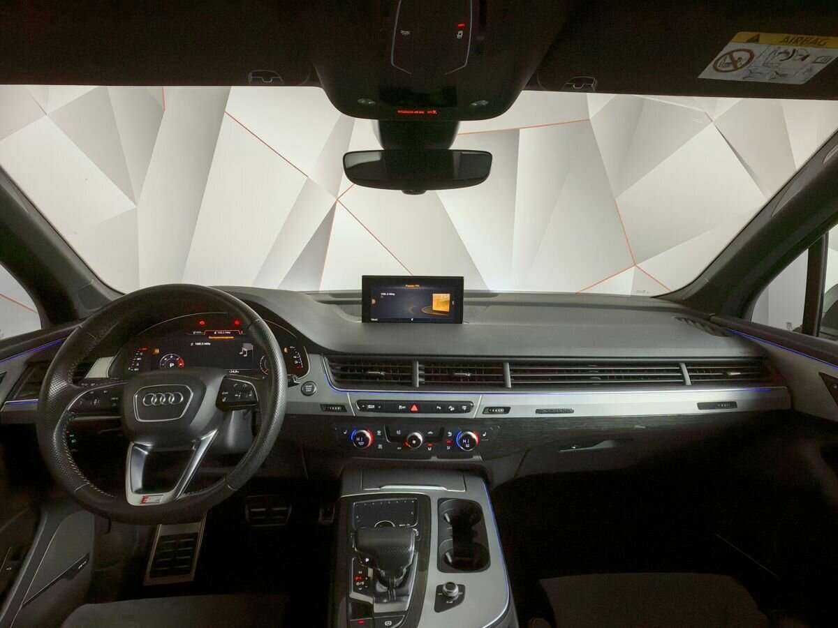 Купить Audi Q7 с пробегом. Фото: #9
