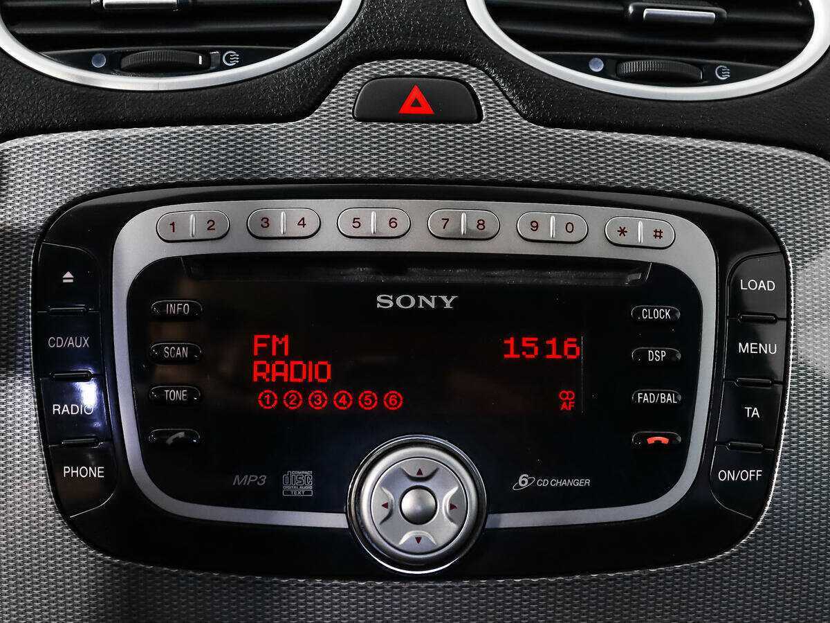 Купить Ford Focus с пробегом. Фото: #12